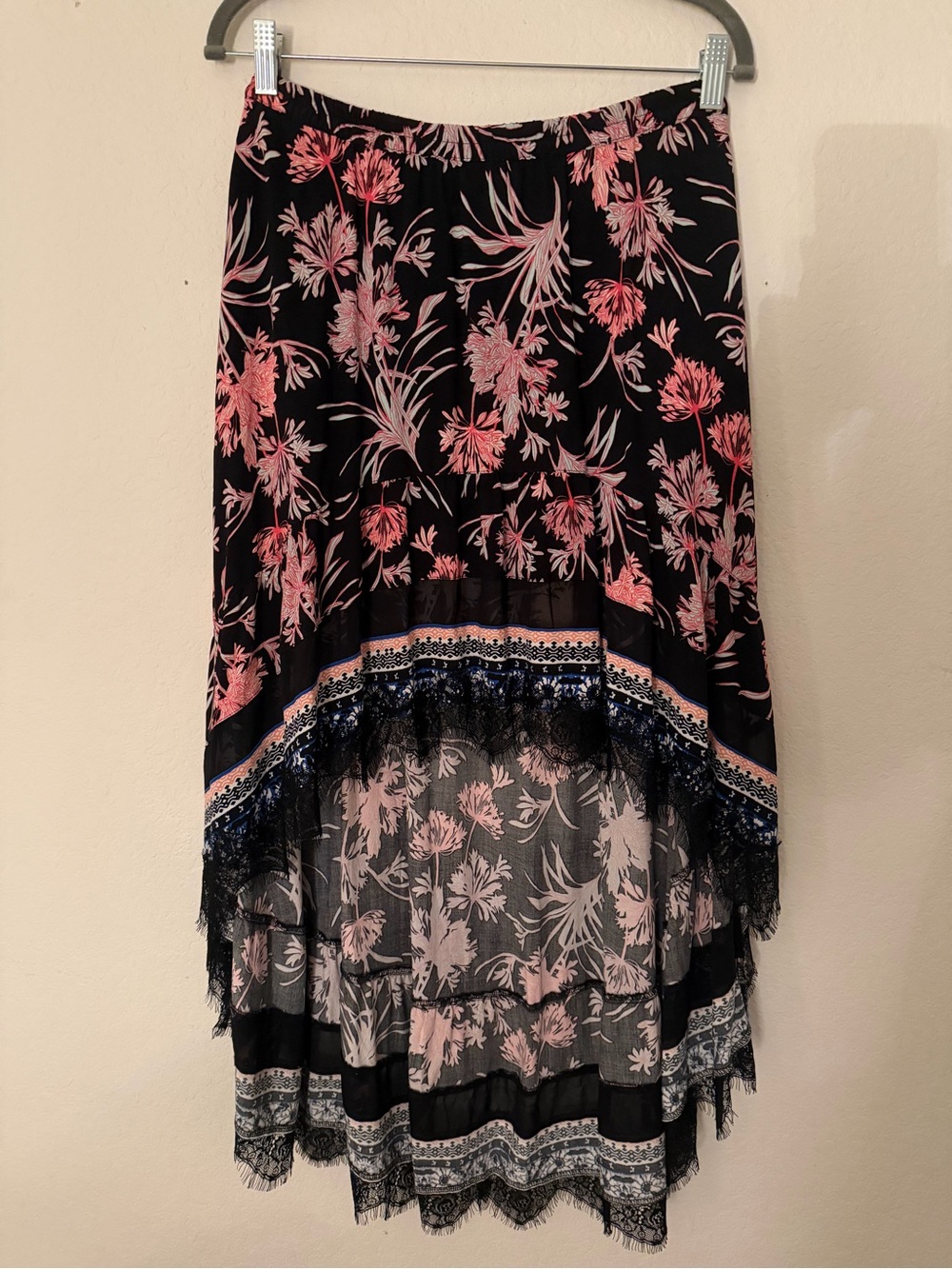 Express Small Women's Black Pink Floral High-Low Skirt with Lace Trim